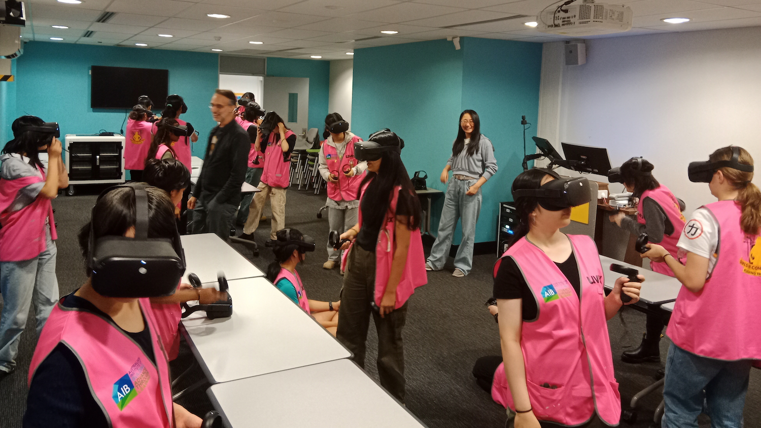 Girls taking part in a workshop at UNSW School of the Built Environment