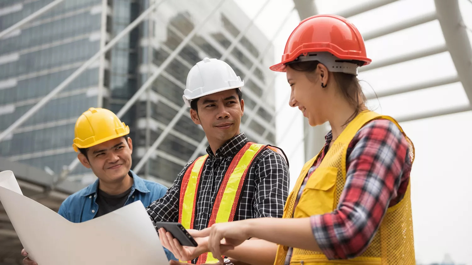 Construction training (Blanscape, Dreamstime.com)